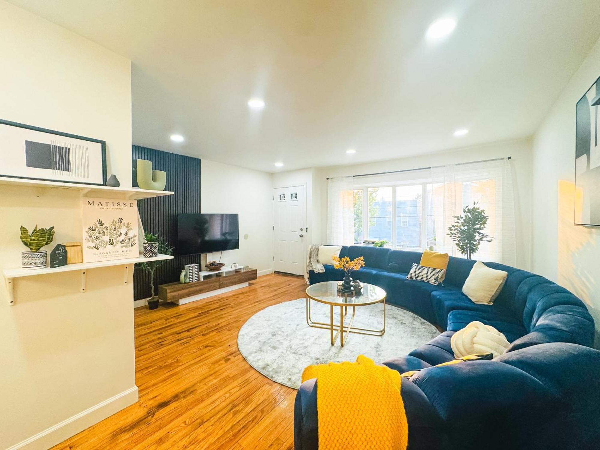 Lux Designer With Gaming Rm * Jersey City