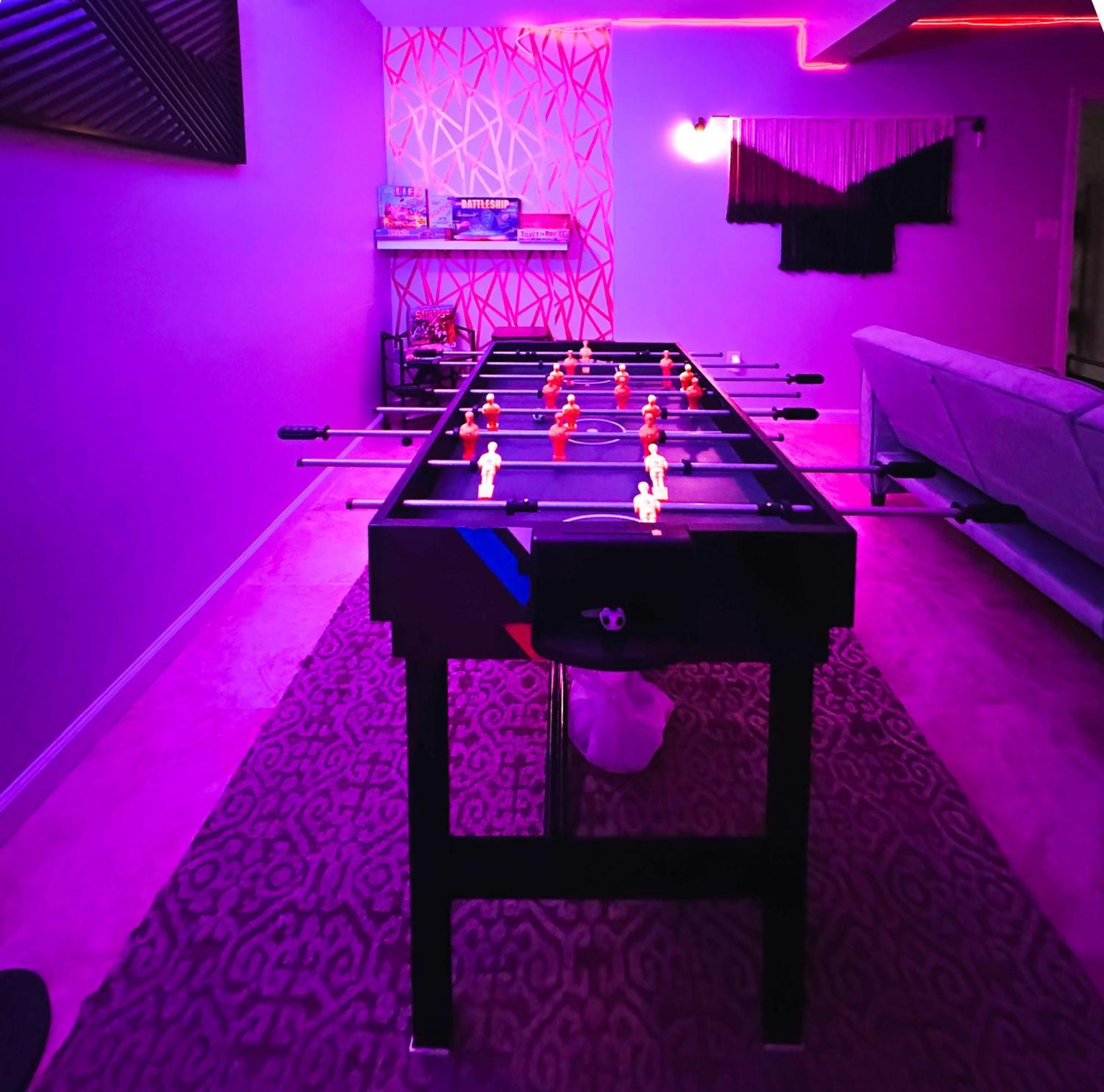Lux Designer With Gaming Rm *